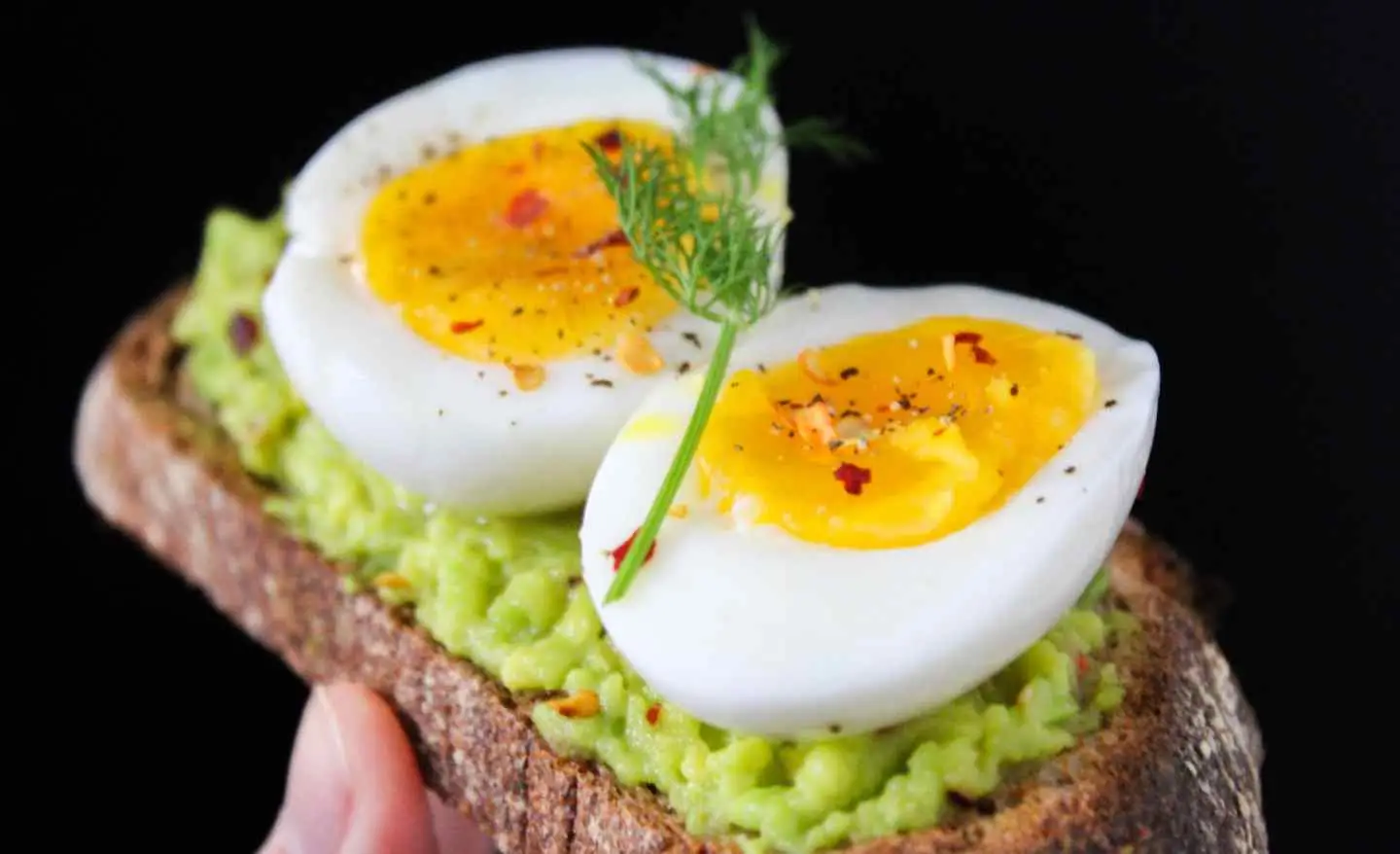 Uova: il super alimento che fa aumentare subito il tono muscolare e l'energia 4 Immagine selezionata