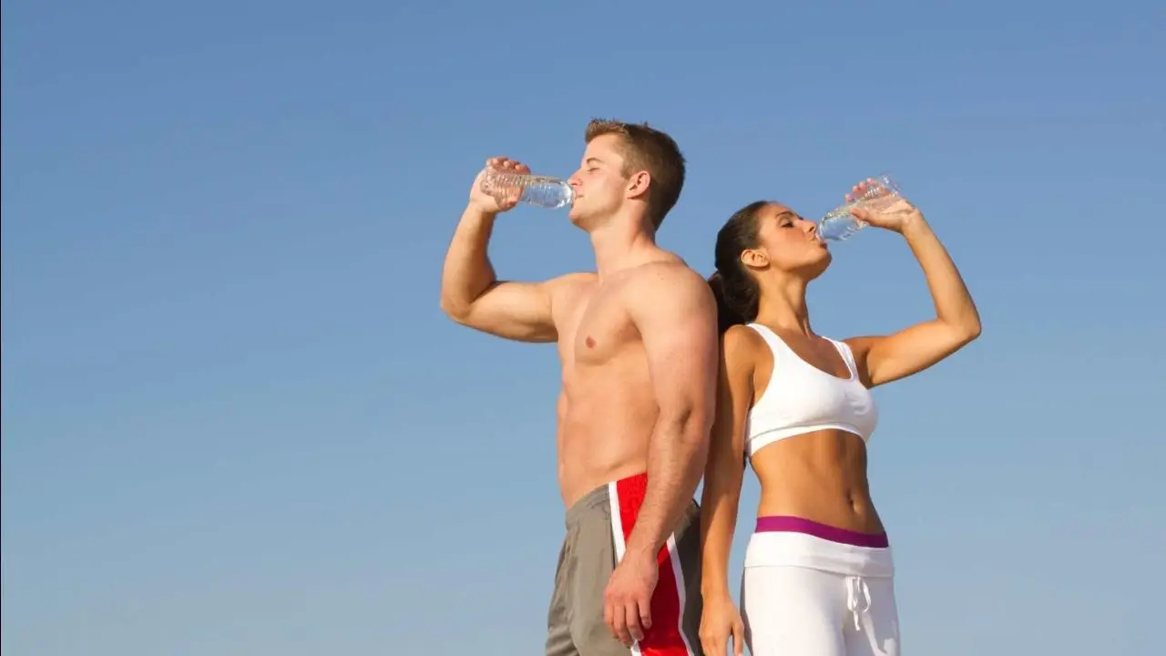 Ecco come prevenire la ritenzione idrica ad aprile: ecco cosa fare ogni mattina 1 Ecco come prevenire la ritenzione idrica ad aprile: ecco cosa fare ogni mattina