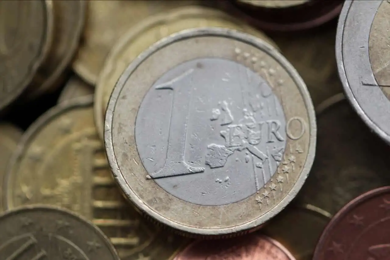 Le 10 monete da 1 euro più rare: ecco quanto valgono davvero 5 Immagine selezionata