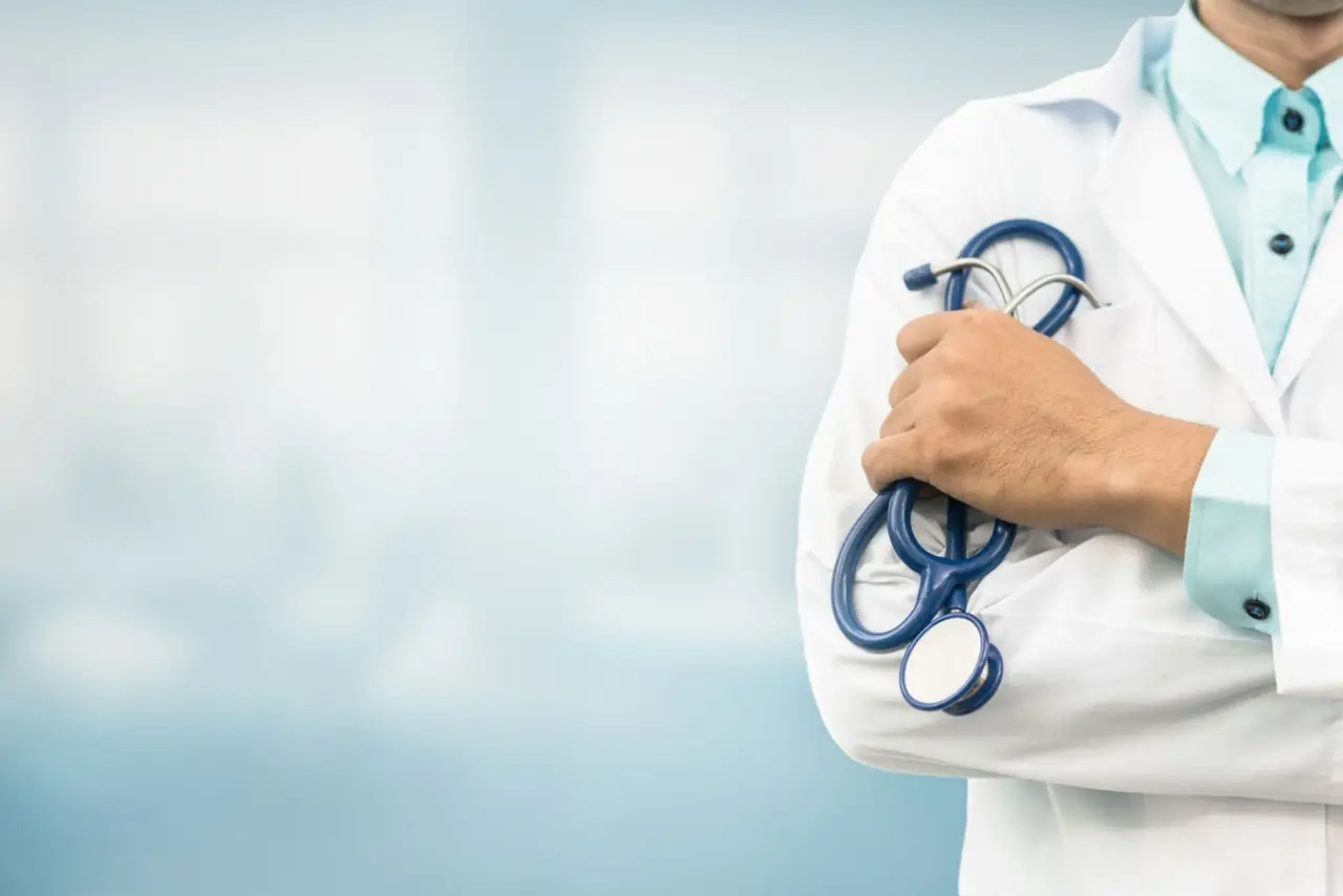 Medico radiato per prescrizioni pericolose: ecco la verità che nessuno ti dice 4 Immagine selezionata